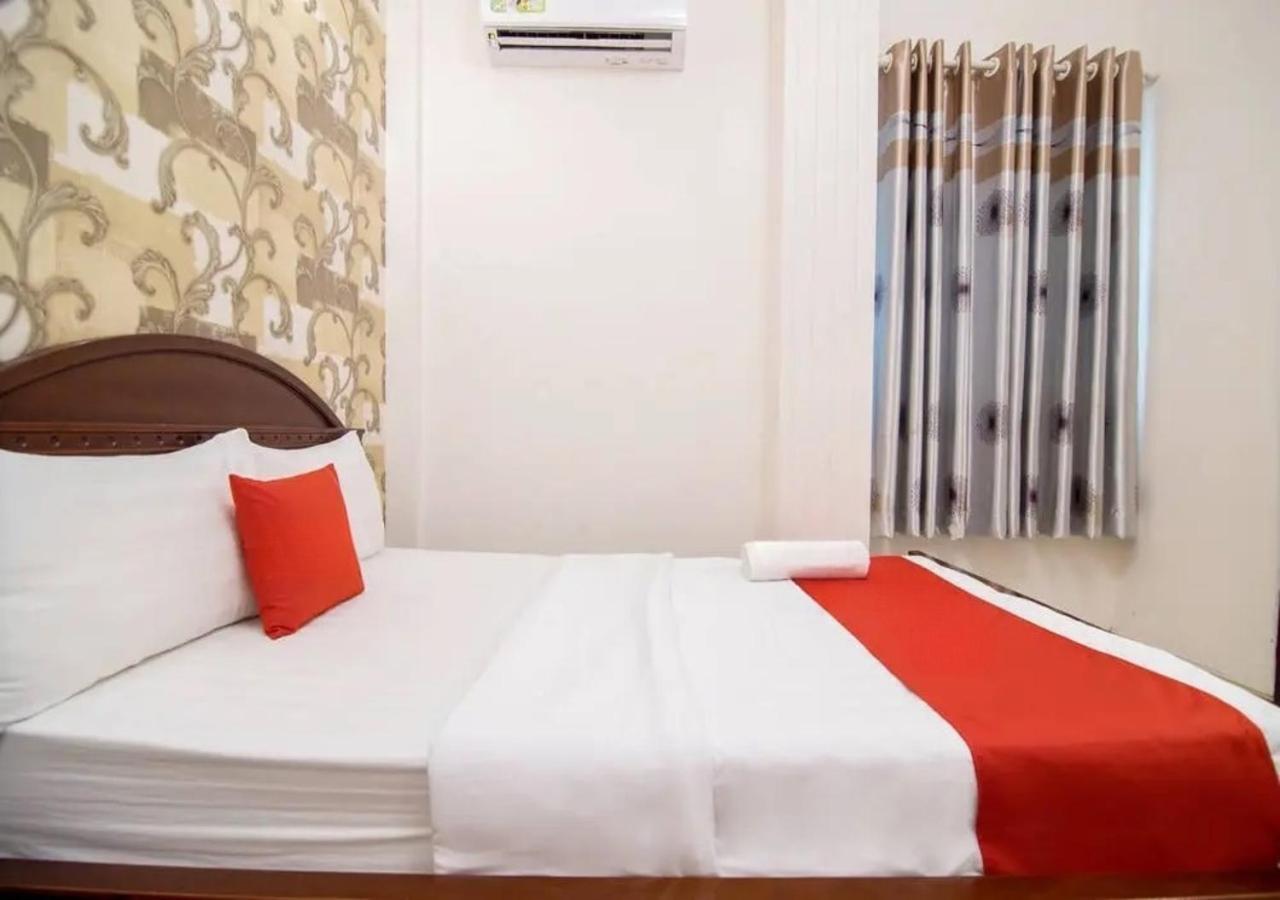 Tan Hoang Long Hotel Ho Chi Minh-staden Exteriör bild
