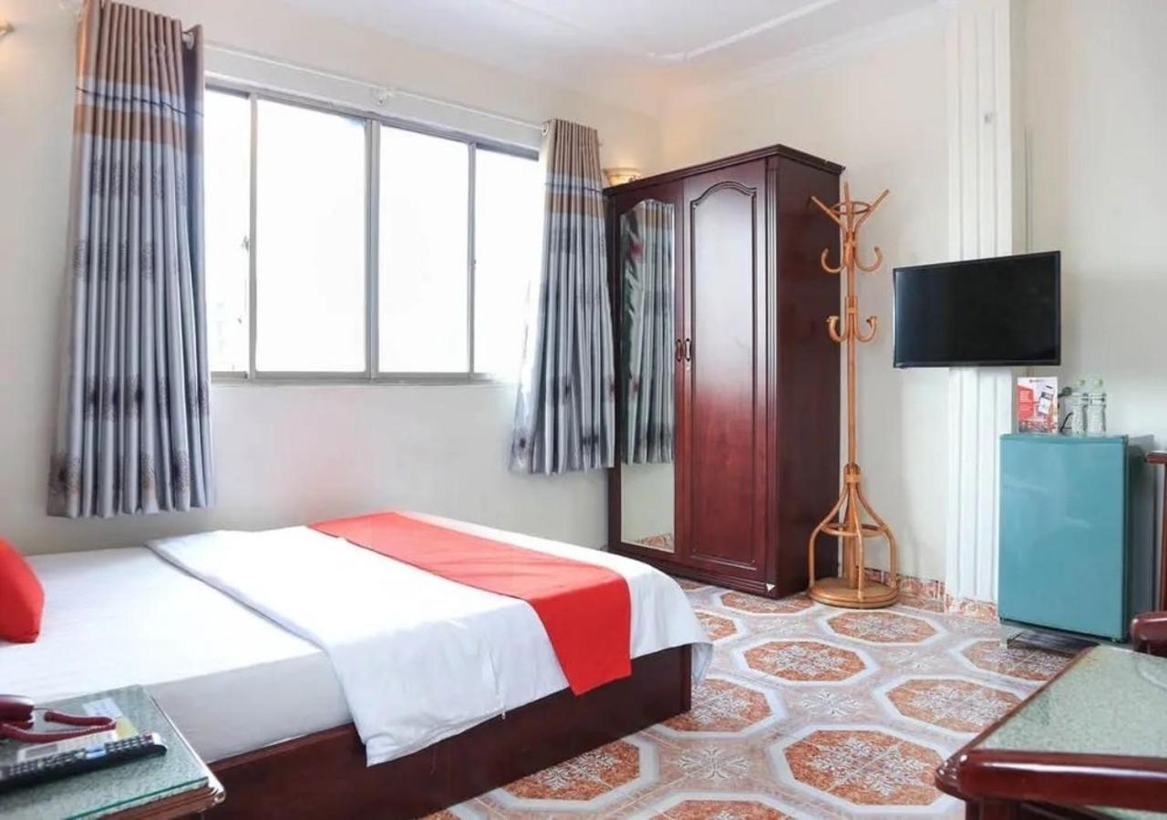 Tan Hoang Long Hotel Ho Chi Minh-staden Exteriör bild