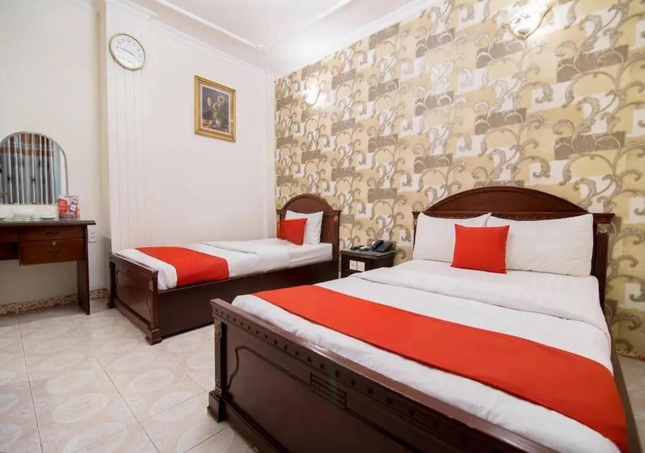 Tan Hoang Long Hotel Ho Chi Minh-staden Exteriör bild